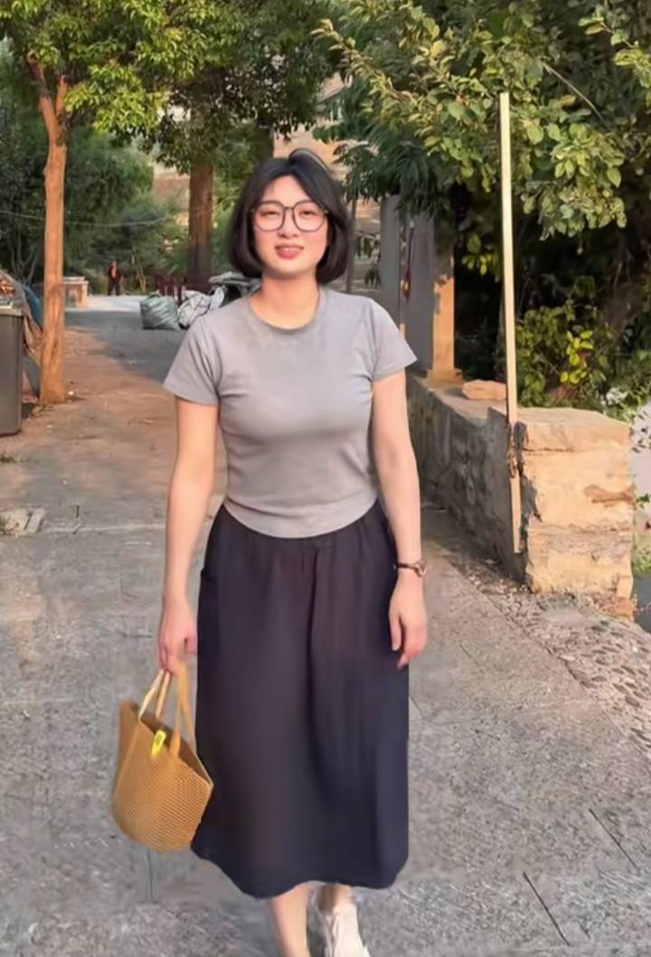 老哥们羊毛赚到钱了也要出去消费消费啊，国庆还有三天



94 / 作者:马到成 / 
