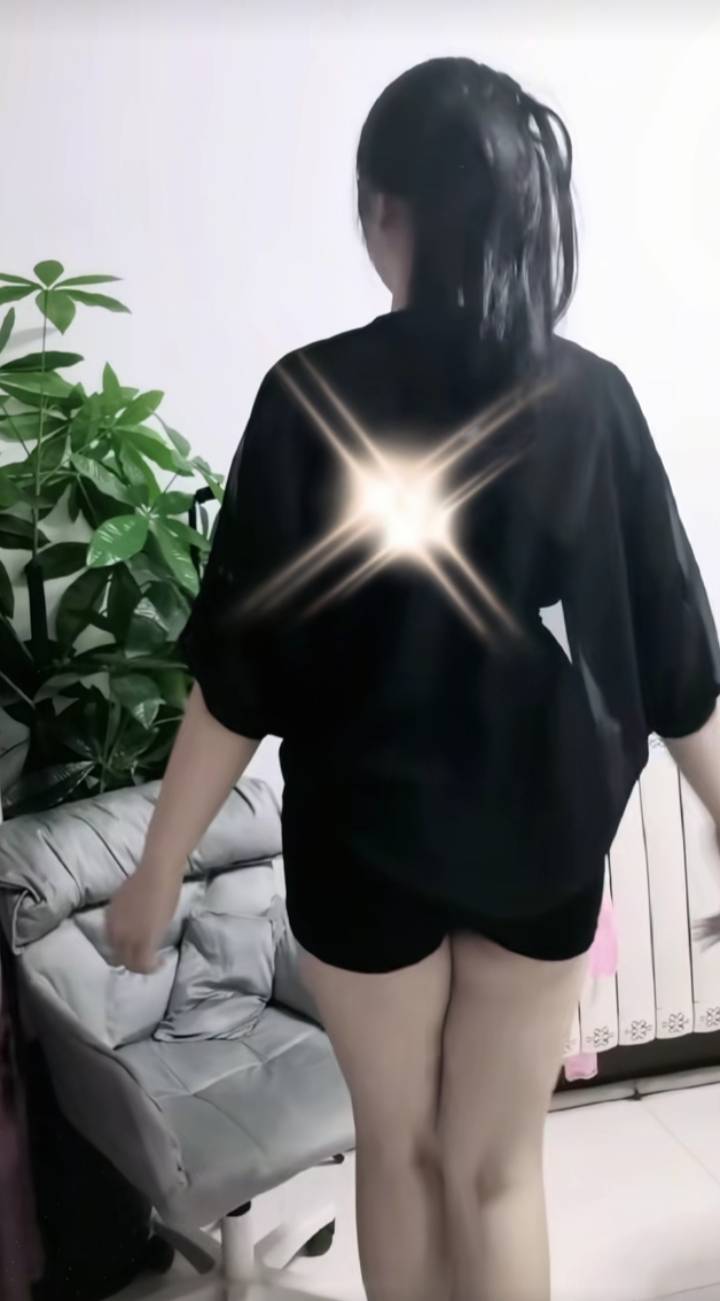老哥们早上好，又是搞羊毛的一天



4 / 作者:马到成 / 