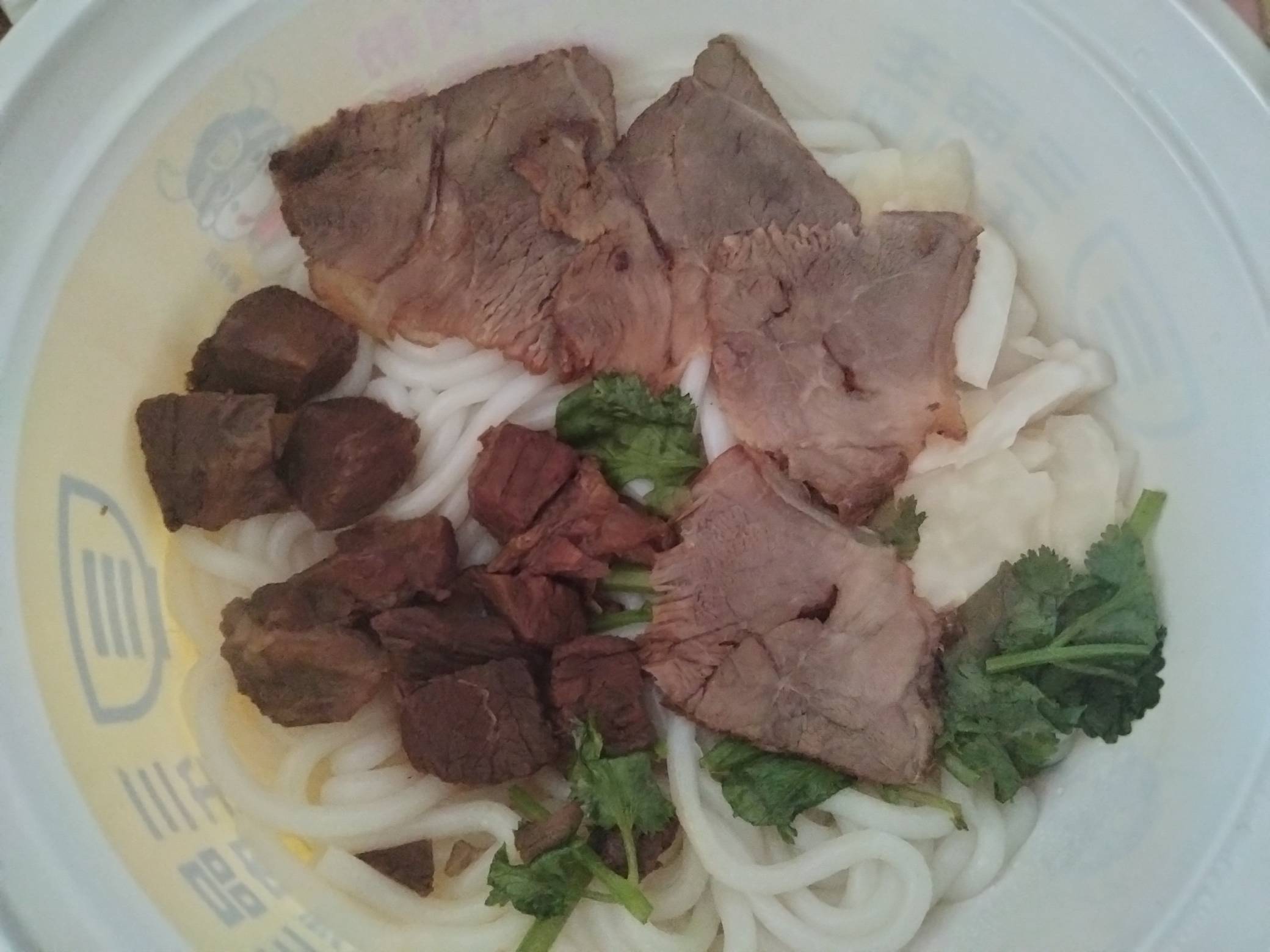 老哥们吃饭了

20 / 作者:机会哈哈 / 