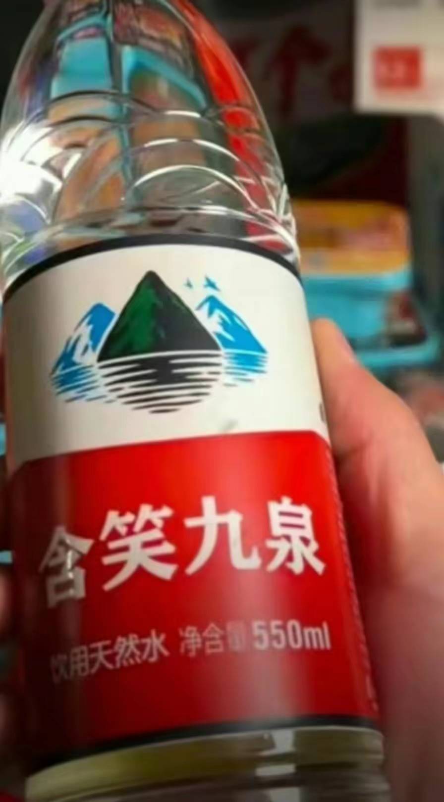 有没老哥在惠州小布仔的，知不知道哪里有挂壁日租房，今天被庄杀完了。

34 / 作者:太阳日。 / 