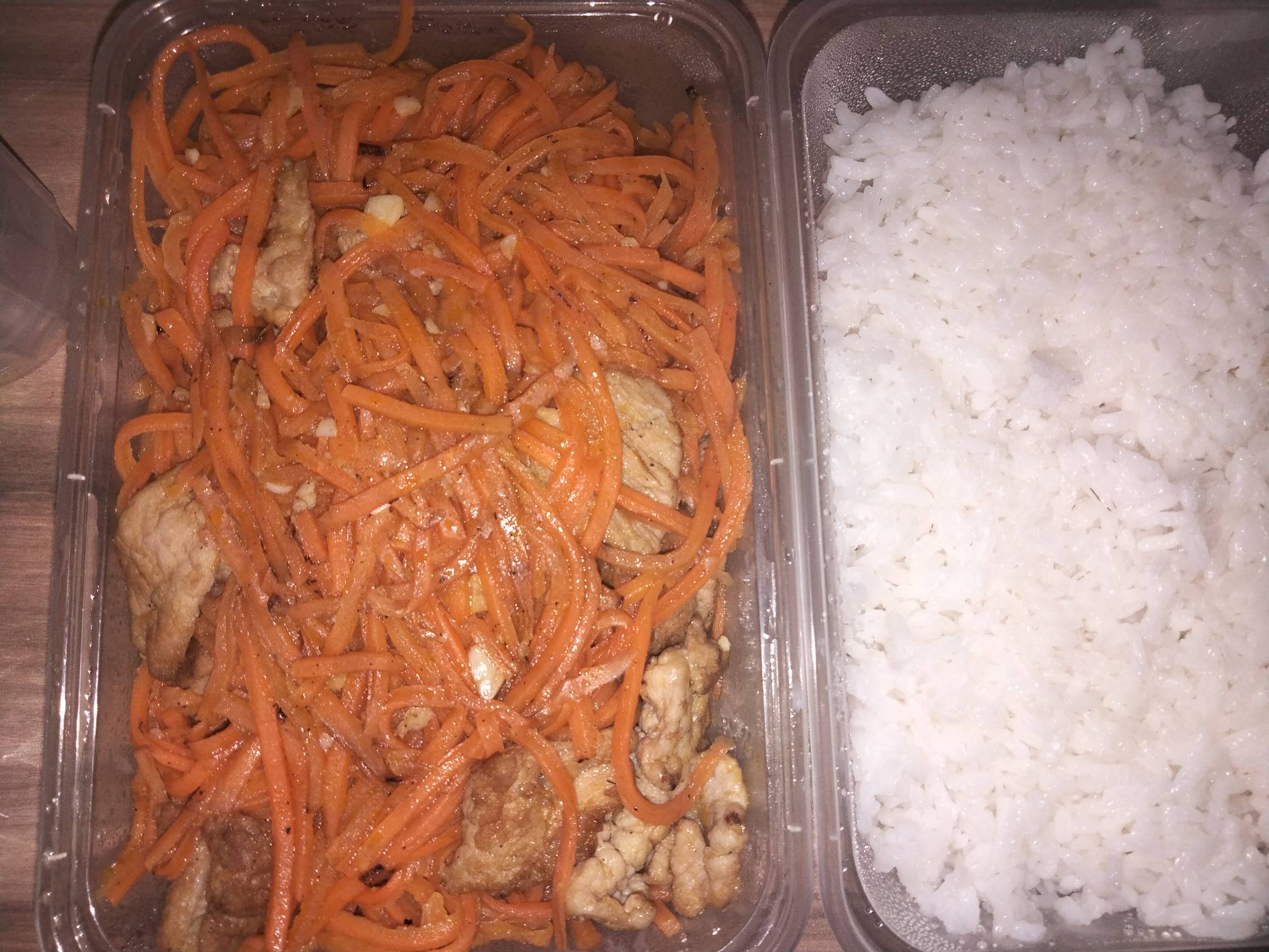 老哥们吃饭了

81 / 作者:机会哈哈 / 