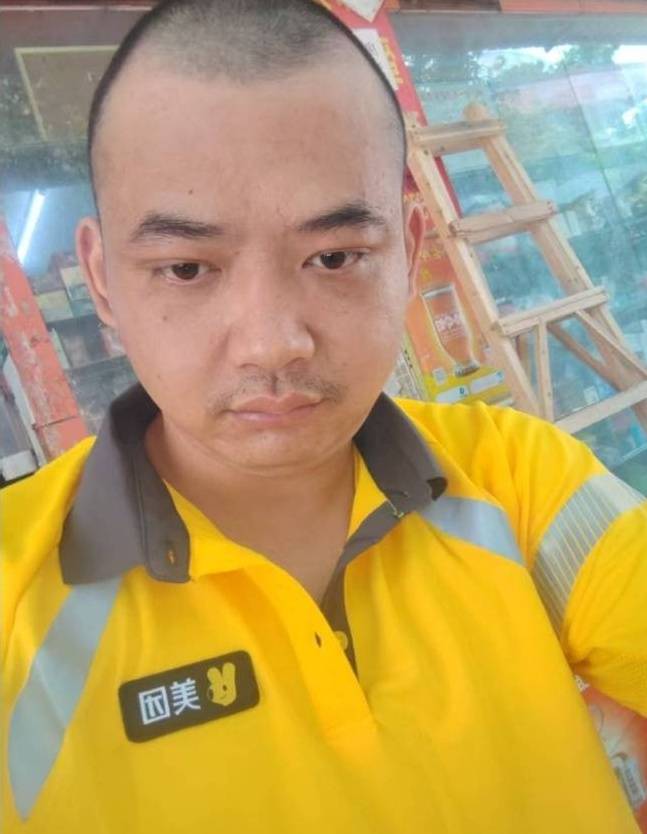 我的申请毛爸爸（卡农走心版）
人家父辈，要么事业稳当，要么小有积蓄，下班喝茶打牌85 / 作者:假老哥真挂壁 / 