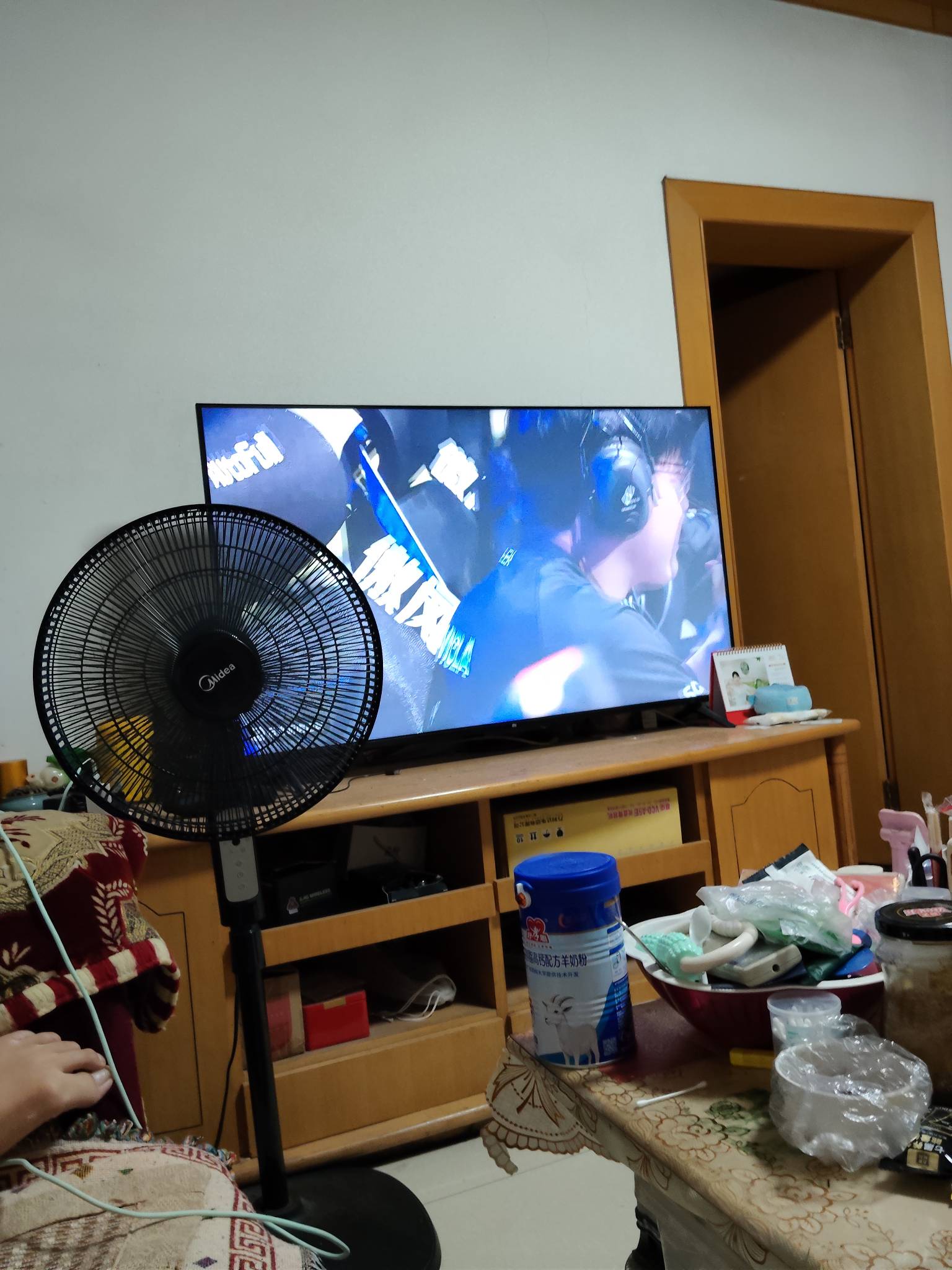 这鸡儿德杯是真牛b，下午kt领先一万被翻，这会狗东十分钟领先五千被翻

92 / 作者:我不是彦祖 / 