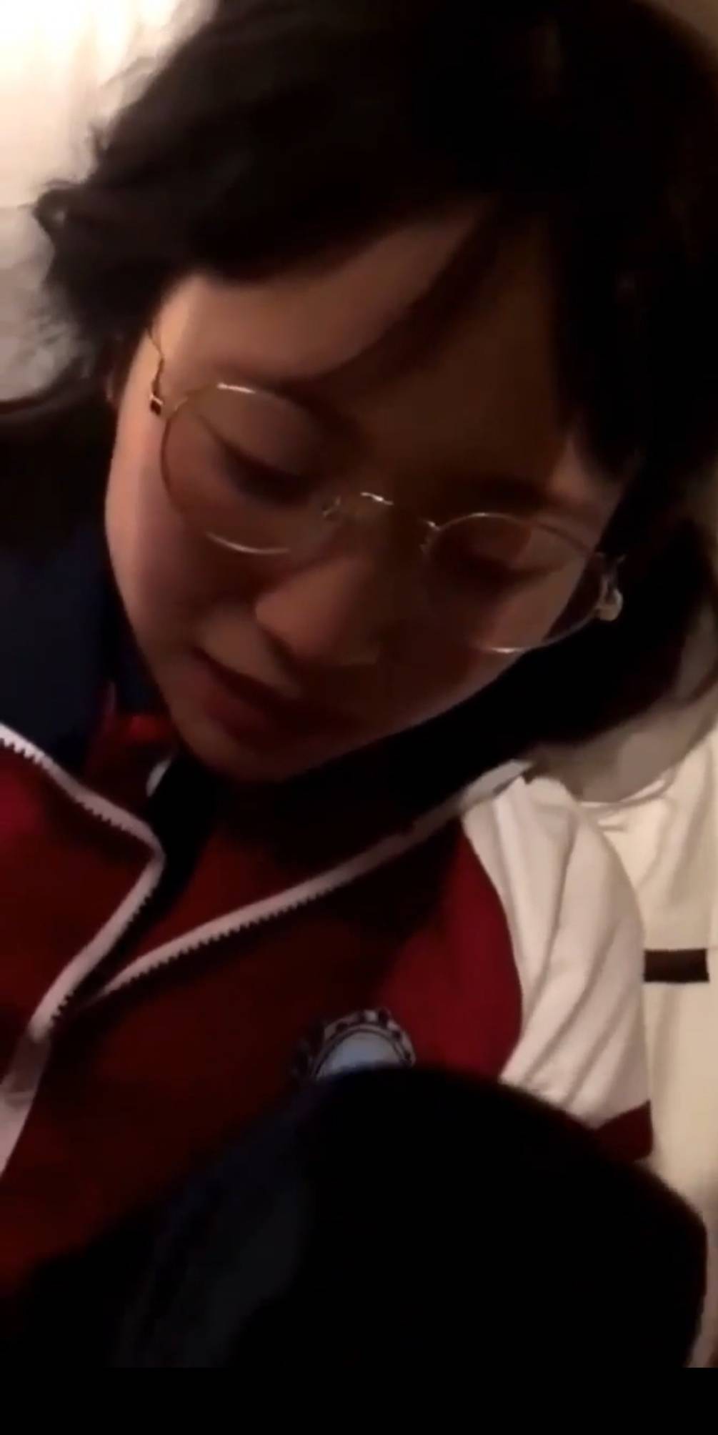 晚安，女朋友睡着了

73 / 作者:鸡扒哥 / 