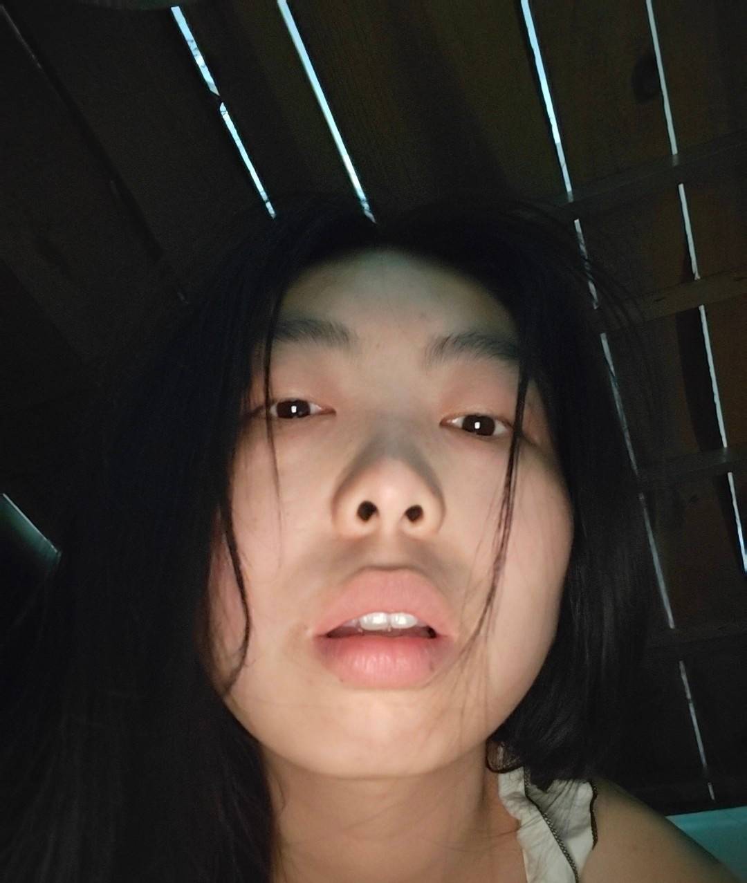三十秒的广子一毛 十个三十毛  一百个三百毛发财了

57 / 作者:达不溜。 / 