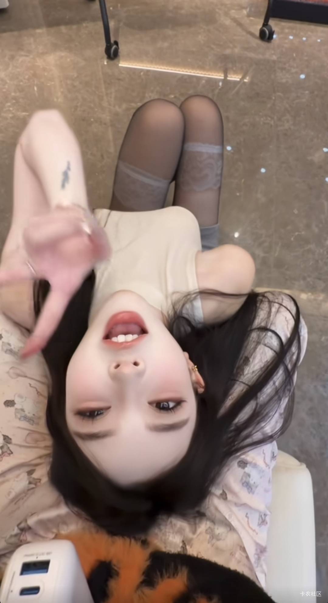 睡觉睡觉，早睡早起

65 / 作者:牢大 / 