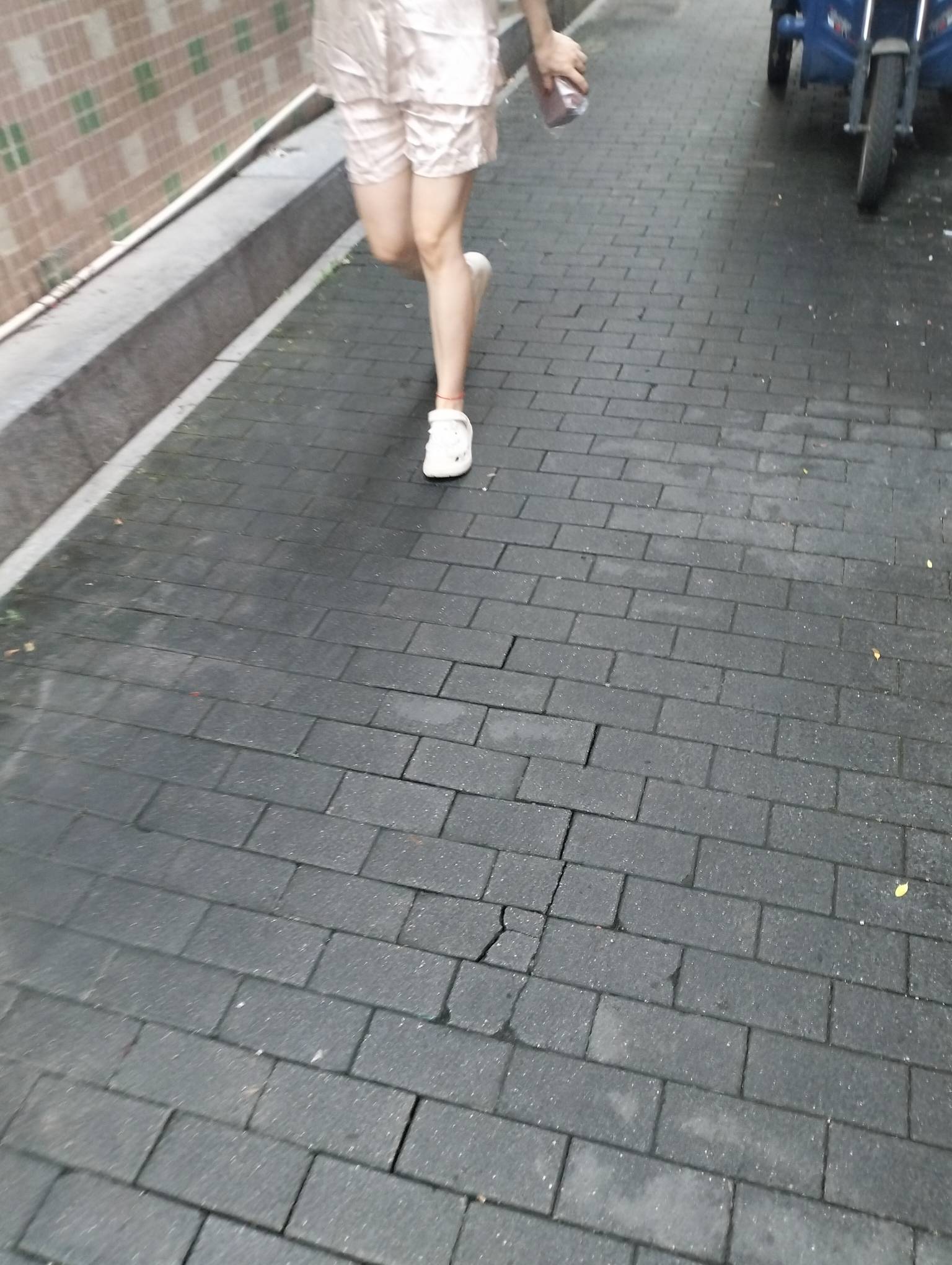 饿醒了，有没有毛毛

56 / 作者:尛•牛•蛮 / 