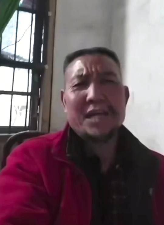 我真的是潮了，小蚕自动跳转美团小程序，绑的是别的手机号，没留意看。含泪吃了

51 / 作者:腾霄又是孙悟空 / 