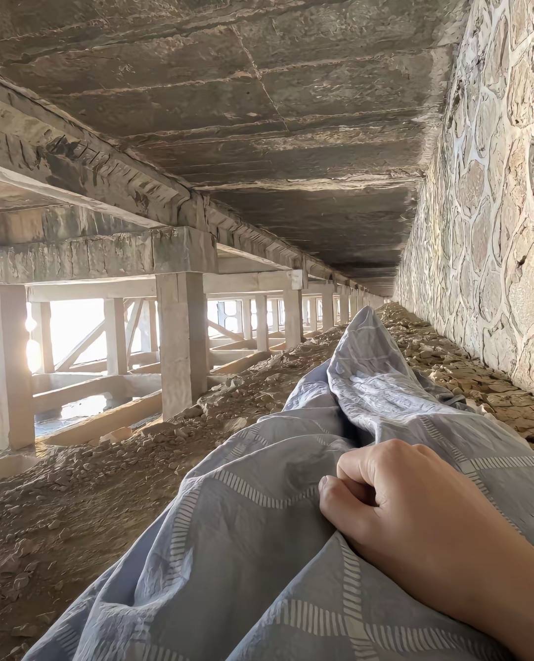 哪里可以申请五毛买桶泡面，饿死了

41 / 作者:先天挂逼圣体 / 