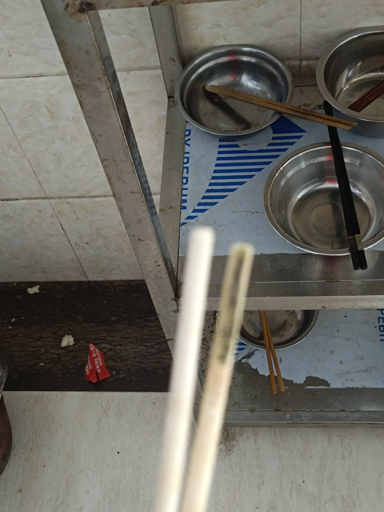 江苏工会为啥好多老哥忘记打码 露名了目前看到2个以前更多  一次性筷子看来不干净


75 / 作者:北部湾银行 / 