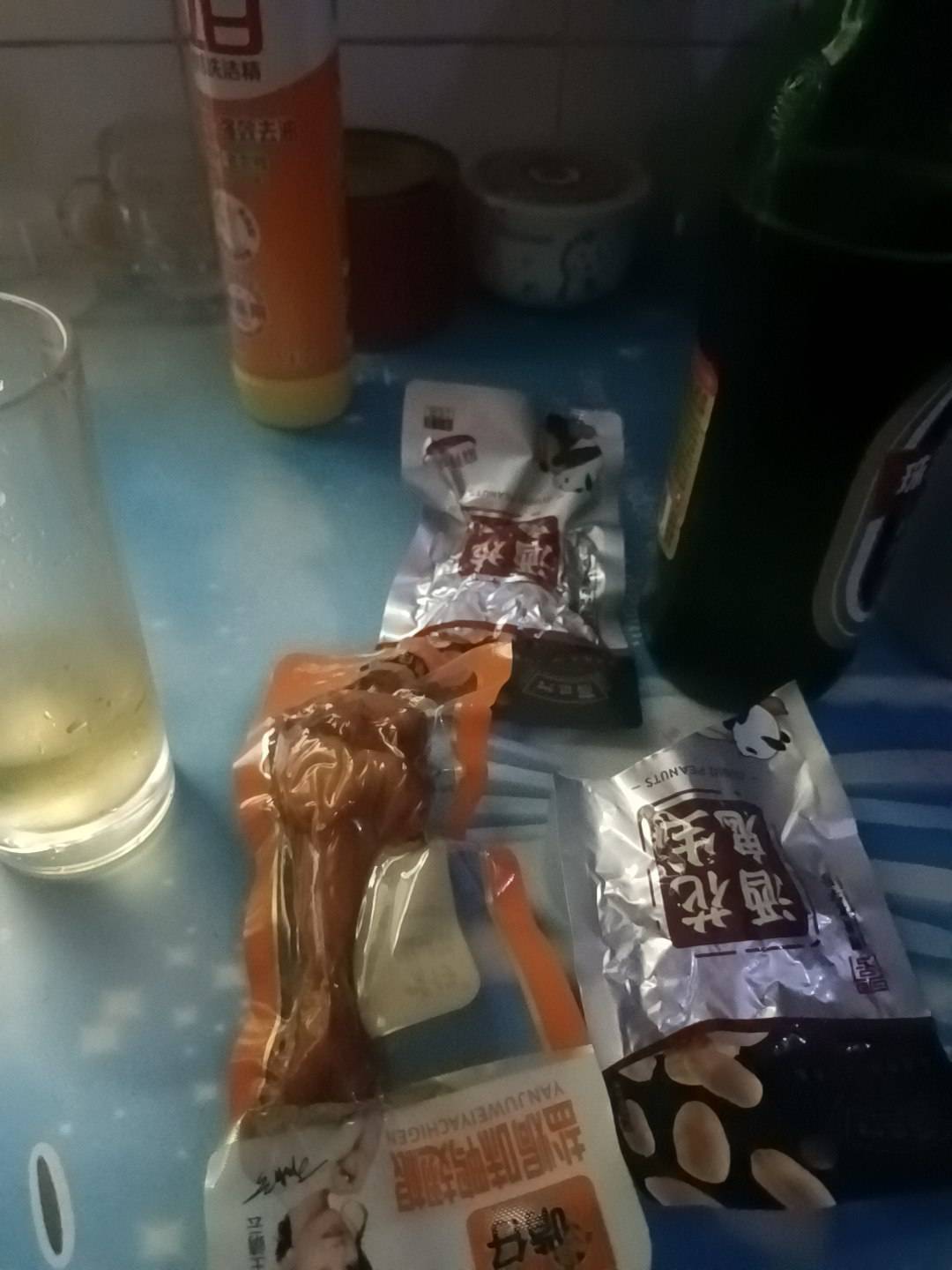 整两口


29 / 作者:菩提树下的布爷 / 