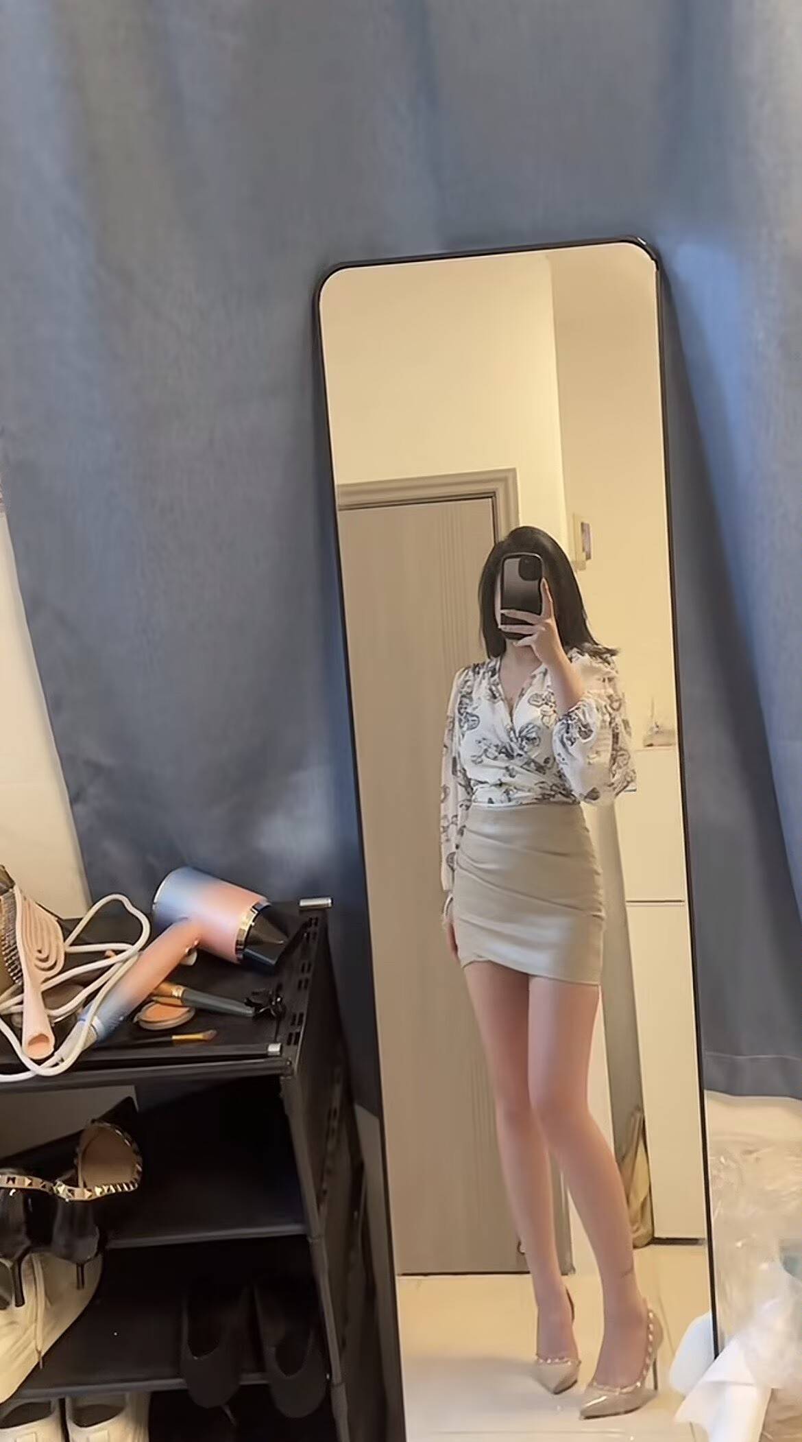 刚才看抖音那么多人焦虑抑郁，我发现卡农的人绝对不会抑郁，申请到个10块20块的毛都开4 / 作者:弃穷 / 
