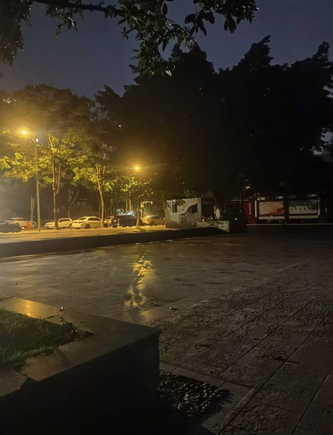 地球只是宇宙的尘埃，人类还是怕死，笑死我了

75 / 作者:先天挂逼圣体 / 