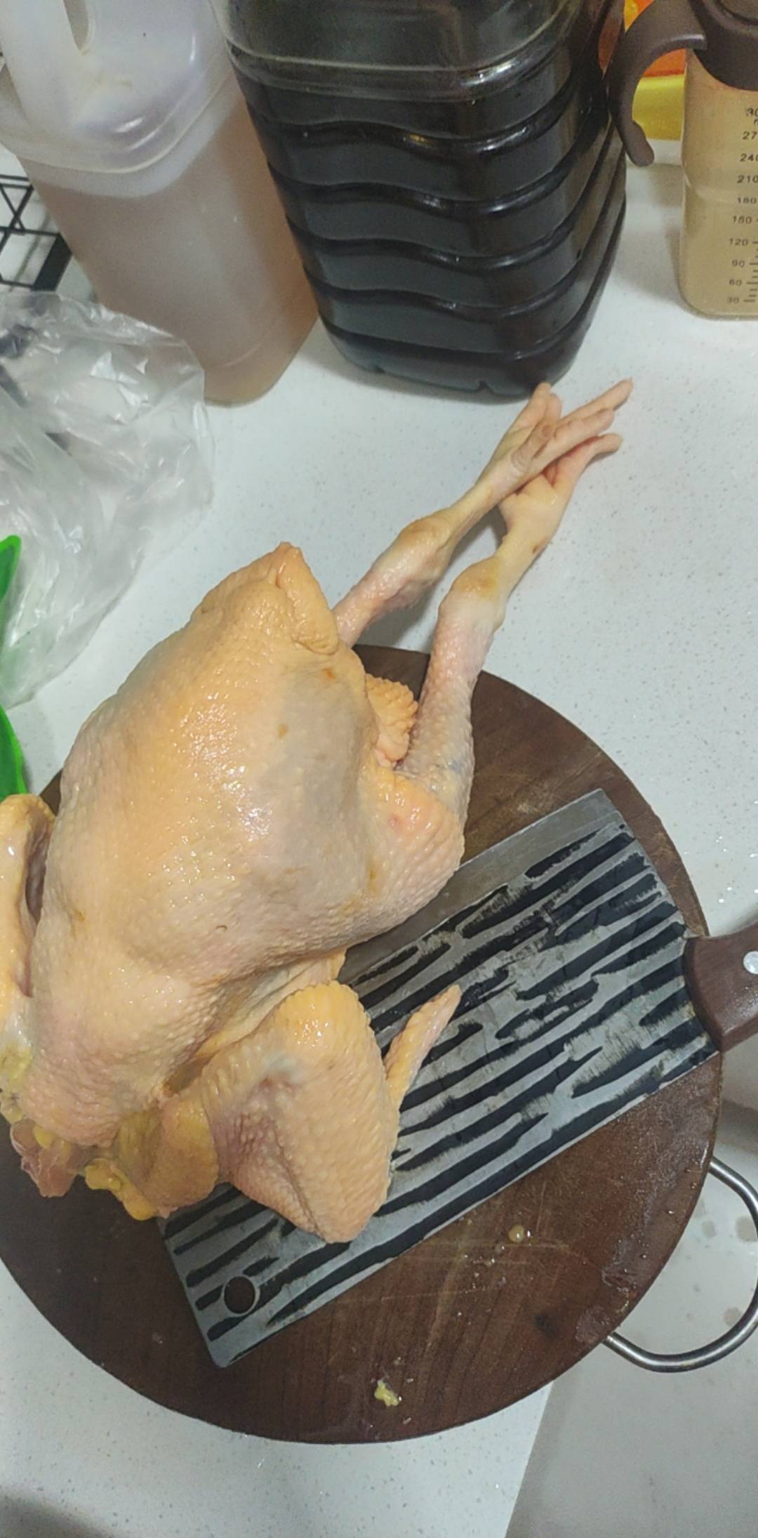 没毛弄个辣子鸡吃吃

33 / 作者:阿米诺思之神 / 