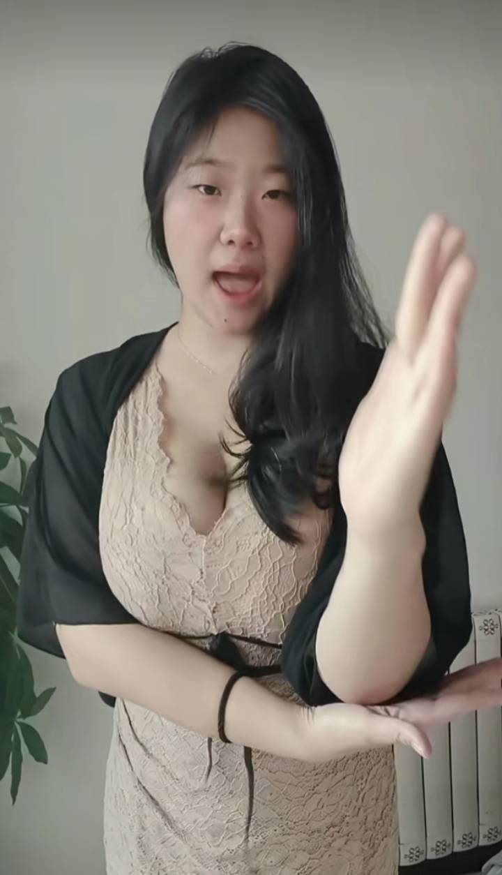 感谢老哥分享3000分，加上低碳生活凑一凑也够换个10了



81 / 作者:马到成 / 