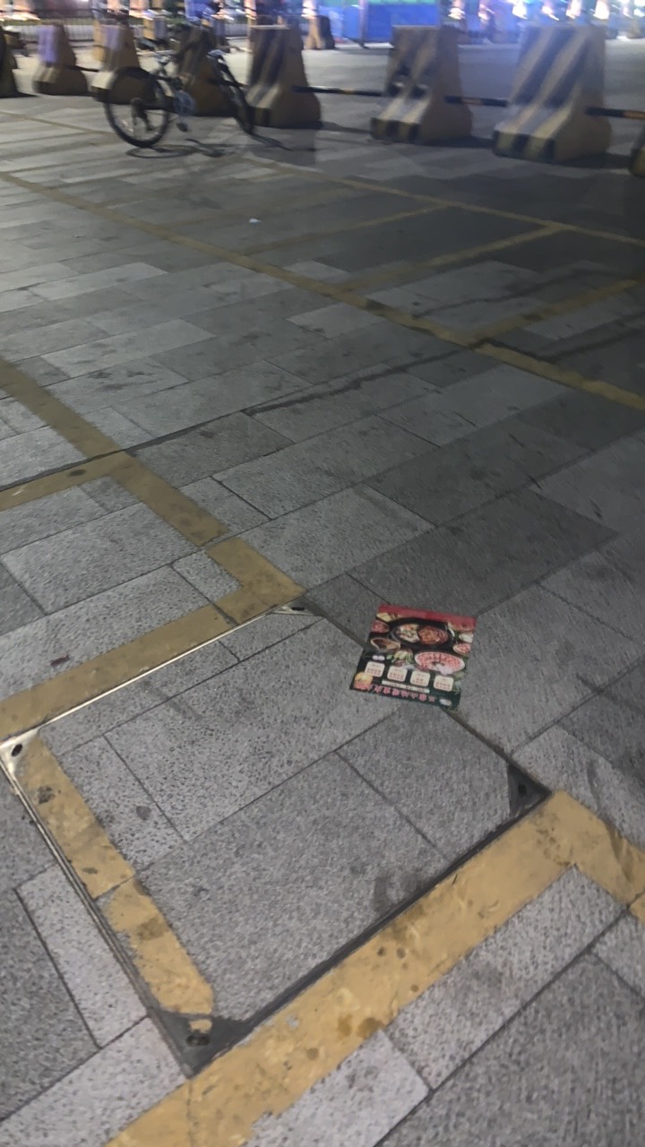 有毛么 好饿老哥们 睡大街了

94 / 作者:小鬼是魔鬼 / 