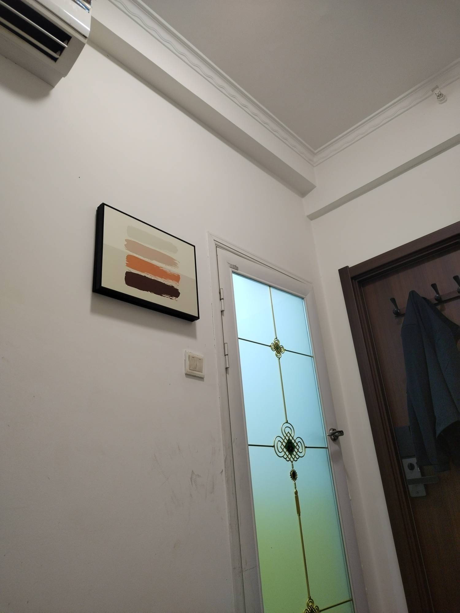 明天终于可以去把手机拿回来了，这挂壁机用了快半个月了能把人搞疯，支付宝打开都卡，60 / 作者:口味王 / 