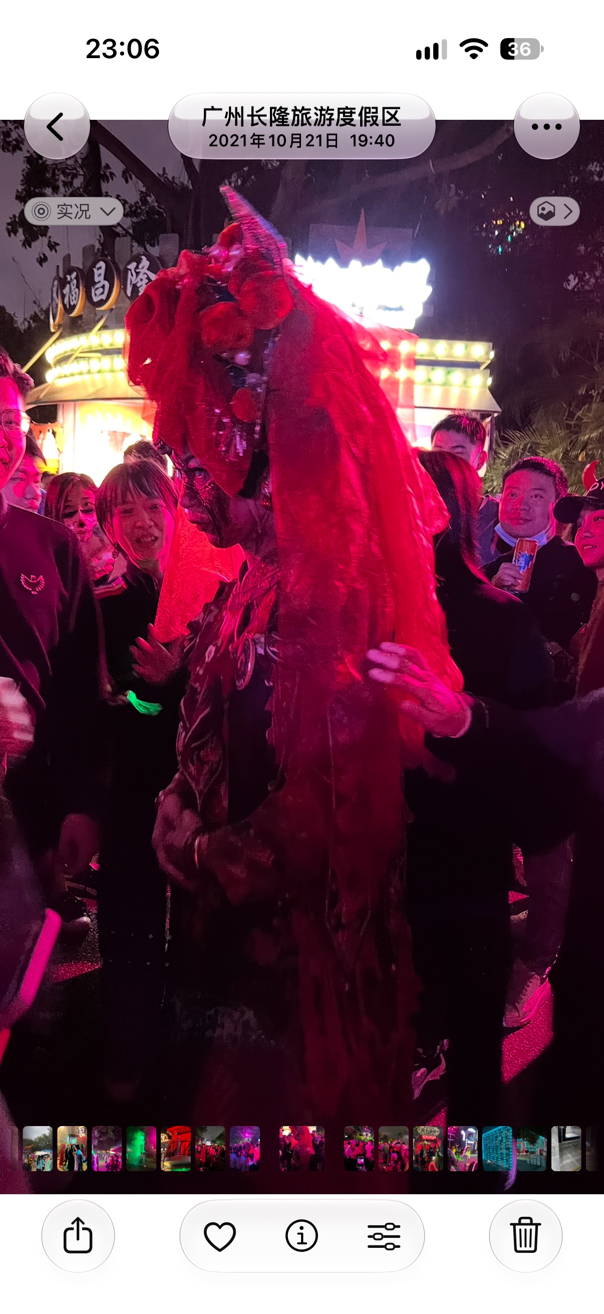 万圣节了，以往每年长隆都烧钱提前一个月预热，找网红过去过去做托，今年长隆也落寞了71 / 作者:不知明的靓仔 / 